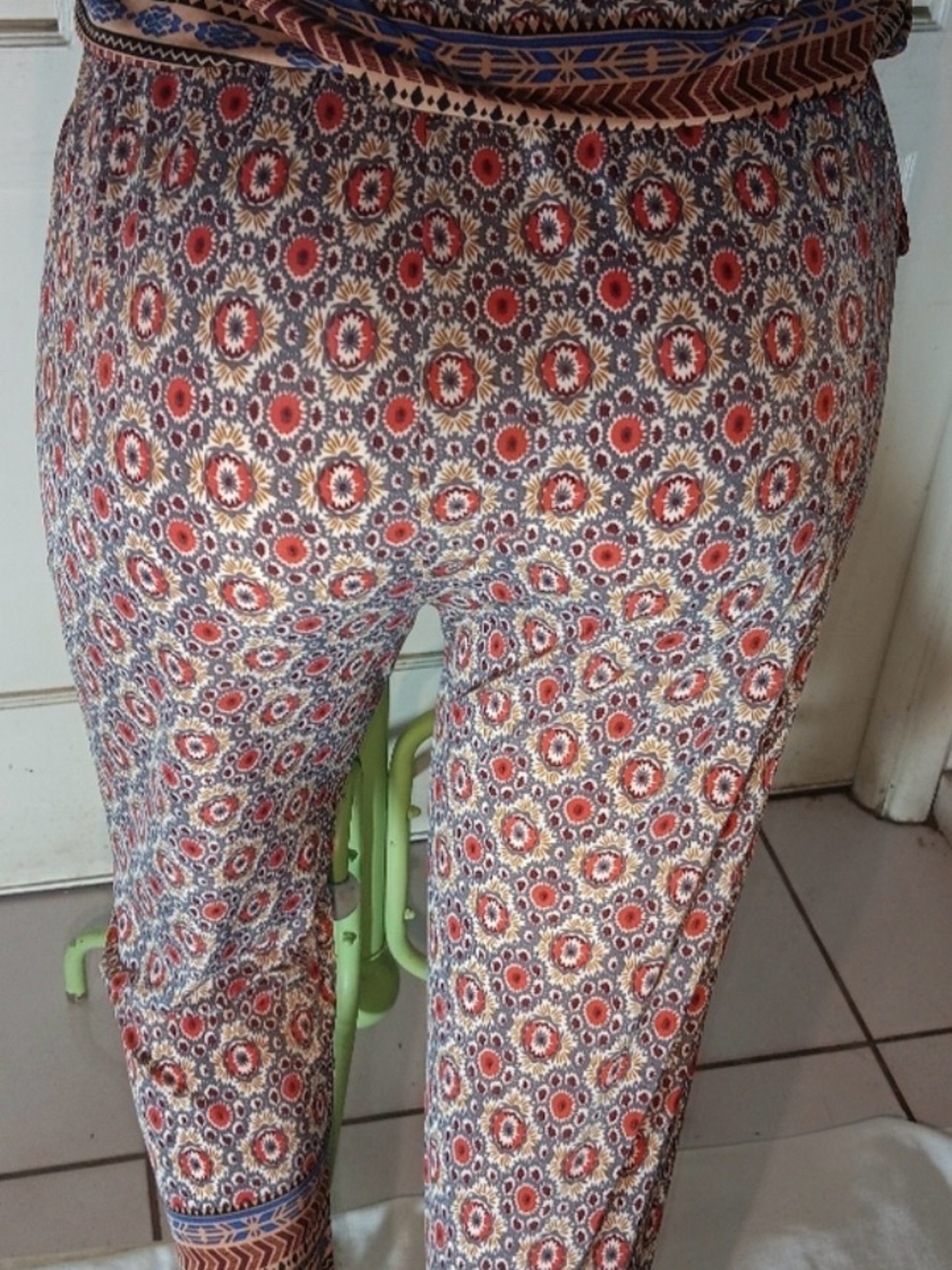 Funky, Colorful Jumpsuit, Excellent Condition, Size Large - Picture 8 of 9